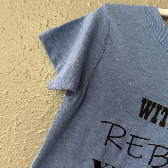 Boys Size 2T-3T Gray T-Shirt - “With a Rebel Yell” - Kids Graphic Tee - Picture 3 of 7